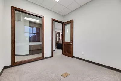 5052 Tennyson Parkway #100, Plano, TX 75024 - Photo 22