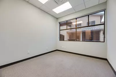 5052 Tennyson Parkway #100, Plano, TX 75024 - Photo 24