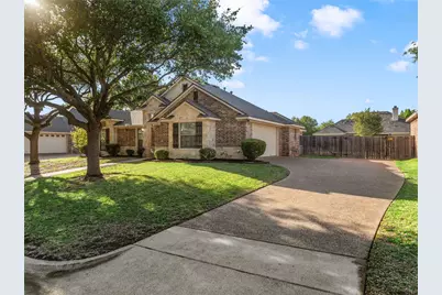 213 Desert Sky Road, Waco, TX 76657 - Photo 2