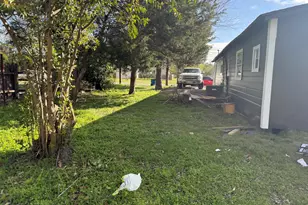 813 S Smith St, Ennis, TX 75119 - Photo 28