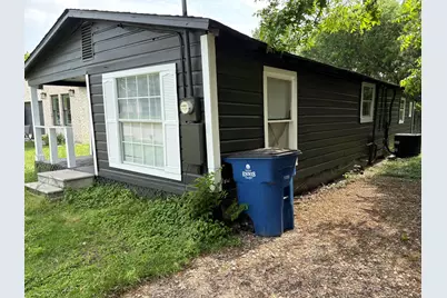 813 S Smith Street, Ennis, TX 75119 - Photo 10