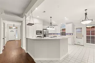 8513 Mill Creek Rd, Irving, TX 75063 - Photo 12