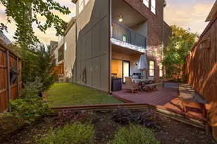 2623 N Garrett Ave, Dallas, TX 75206 - Photo 32