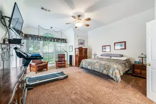 8421 Parkdale Dr, North Richland Hills, TX 76182 - Photo 12