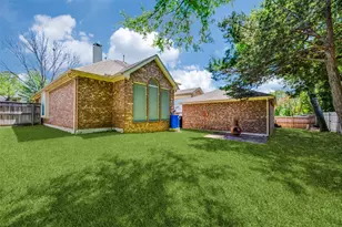 8421 Parkdale Dr, North Richland Hills, TX 76182 - Photo 24