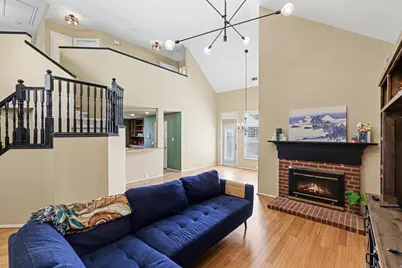 337 Touchdown Drive, Irving, TX 75063 - Photo 10