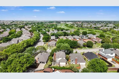 337 Touchdown Drive, Irving, TX 75063 - Photo 34