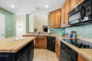 337 Touchdown Dr, Irving, TX 75063 - Photo 16