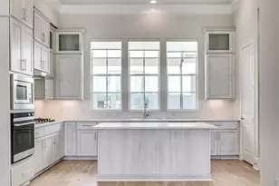4645 New Water Ln, Dallas, TX 75219 - Photo 2