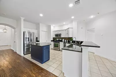 9737 Old Field Drive, McKinney, TX 75072 - Photo 10