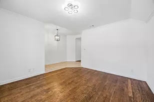 9737 Old Field Dr, McKinney, TX 75072 - Photo 8