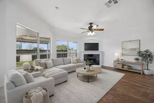 9737 Old Field Dr, McKinney, TX 75072 - Photo 12