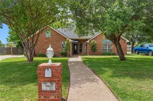 940 Cheyenne Trail, Hewitt, TX 76643 - Photo 2