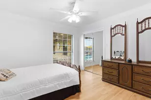 4644 Ridgeside Dr, North Richland Hills, TX 76180 - Photo 14
