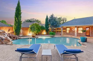 4644 Ridgeside Dr, North Richland Hills, TX 76180 - Photo 2