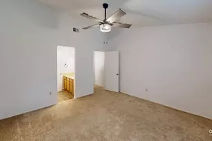 5503 Creek Valley Dr, Arlington, TX 76018 - Photo 8