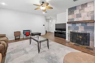1512 Rosson Rd, Little Elm, TX 75068 - Photo 16
