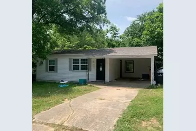 620 E Sears Street, Denison, TX 75021 - Photo 1