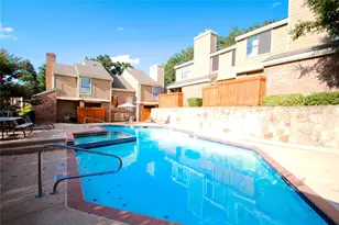 2121 Park Willow Ln, Arlington, TX 76011 - Photo 1