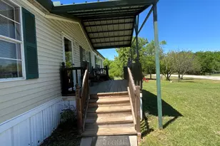 139 Canyon Valley Ln, Weatherford, TX 76085 - Photo 2