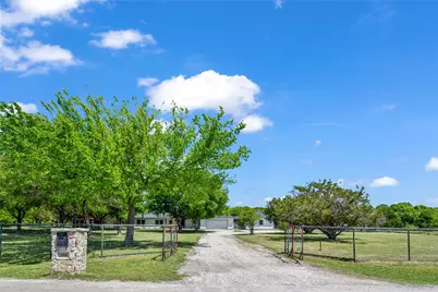 400 Deer Valley Road, Weatherford, TX 76085 - Photo 38