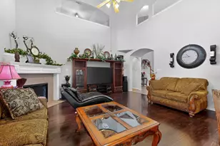 232 Wellington Dr, DeSoto, TX 75115 - Photo 12