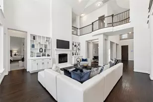 10704 Clarita Ln, Frisco, TX 75035 - Photo 6