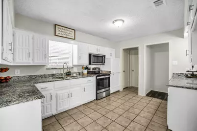 5902 Fawn Valley Lane, Rowlett, TX 75089 - Photo 10