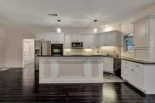 206 Cascade Ct, Lufkin, TX 75901 - Photo 12