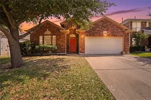6361 Redeagle Creek Dr, Fort Worth, TX 76179 - Photo 2