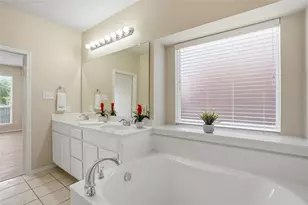 6361 Redeagle Creek Dr, Fort Worth, TX 76179 - Photo 26
