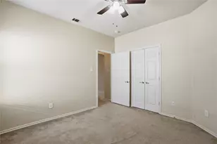 6361 Redeagle Creek Dr, Fort Worth, TX 76179 - Photo 8
