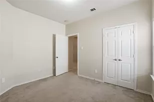 6361 Redeagle Creek Dr, Fort Worth, TX 76179 - Photo 4