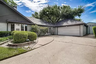 109 Oak Forest Trail, Euless, TX 76039 - Photo 40