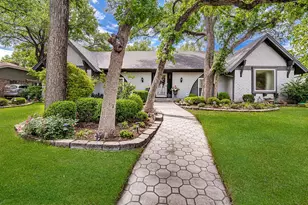 109 Oak Forest Trail, Euless, TX 76039 - Photo 1