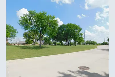 2905 Lipizzan Drive, Denton, TX 76210 - Photo 32