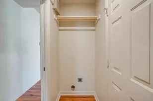 1312 Bradley Ct, Cleburne, TX 76033 - Photo 6