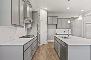 729 Soaring Hawk Dr, Fort Worth, TX 76008 - Photo 4