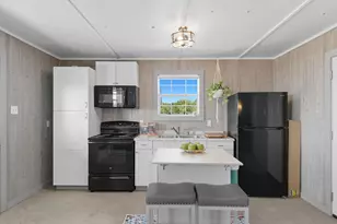 124 Mike Thornton Ct, Weatherford, TX 76088 - Photo 30