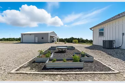 124 Mike Thornton Court, Weatherford, TX 76088 - Photo 32