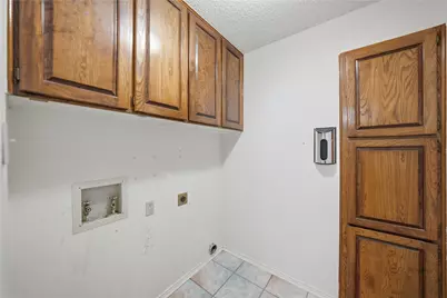 1129 W Hills Terrace, Saginaw, TX 76179 - Photo 20