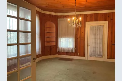 1303 W 3rd Avenue, Corsicana, TX 75110 - Photo 6