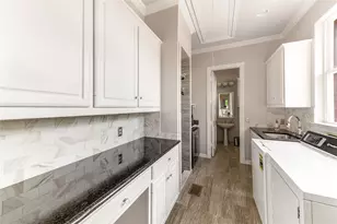 10110 Betty Jane Ln, Dallas, TX 75229 - Photo 16