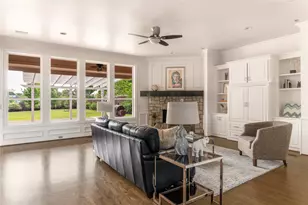 10110 Betty Jane Ln, Dallas, TX 75229 - Photo 10