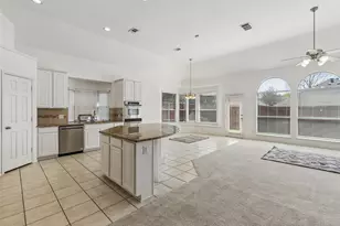 11821 Stephenville Dr, Frisco, TX 75035 - Photo 8