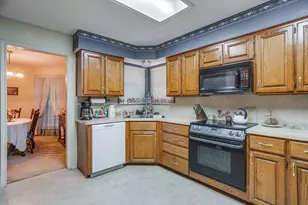 1086 Rock Ridge Dr, Burleson, TX 76028 - Photo 14