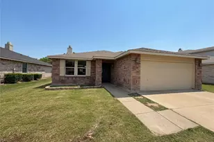 5145 Cliff Oaks Dr, Fort Worth, TX 76179 - Photo 1