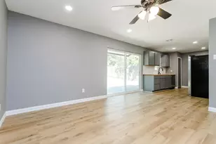 225 Independence Dr, Garland, TX 75043 - Photo 10