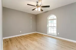 225 Independence Dr, Garland, TX 75043 - Photo 20