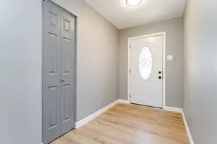 225 Independence Dr, Garland, TX 75043 - Photo 4